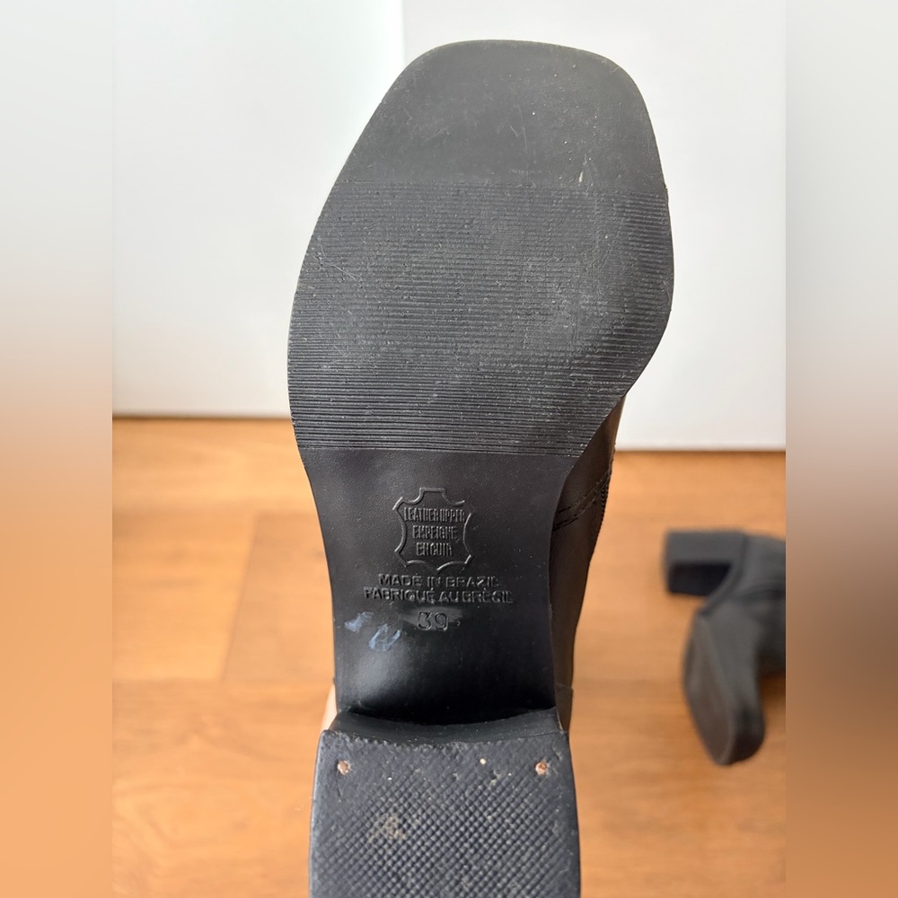 Leather Heel Winter Boots - Picture 5 of 7